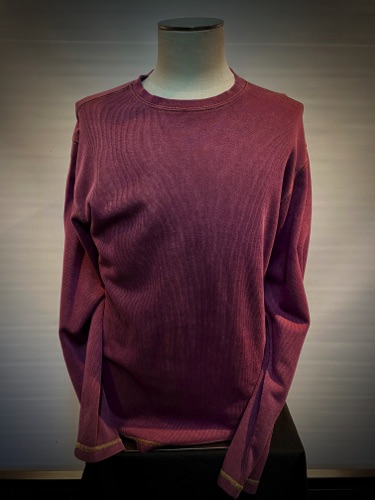 8500-95 Wine
Distressed Pigment Rib Crew Knit