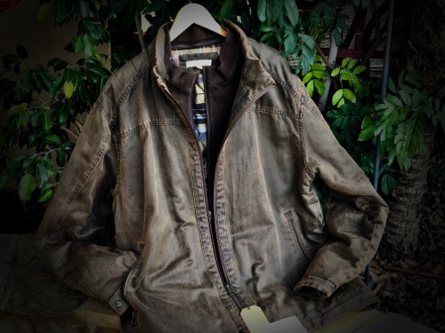 91720-7 Earth Brown
Week End Jacket
Faux Leather-
Multiple Pockets In & Out